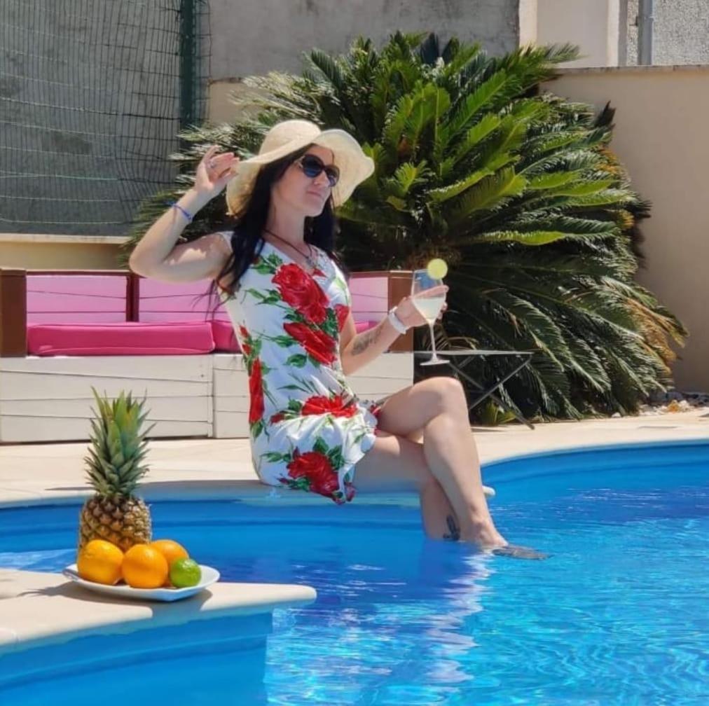 Hektorovic Poolside Apartments Bol Luaran gambar