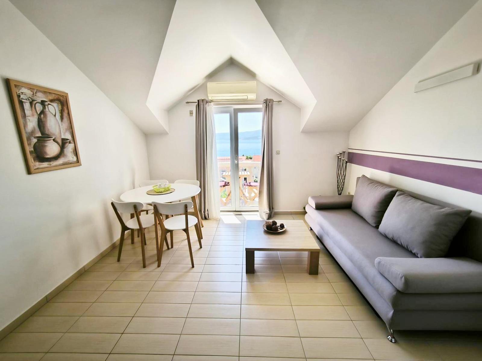 Hektorovic Poolside Apartments Bol Luaran gambar